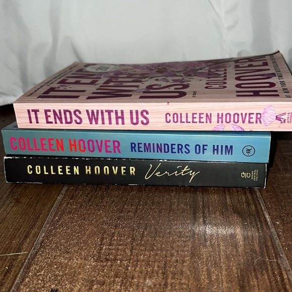Other - Colleen Hoover books
